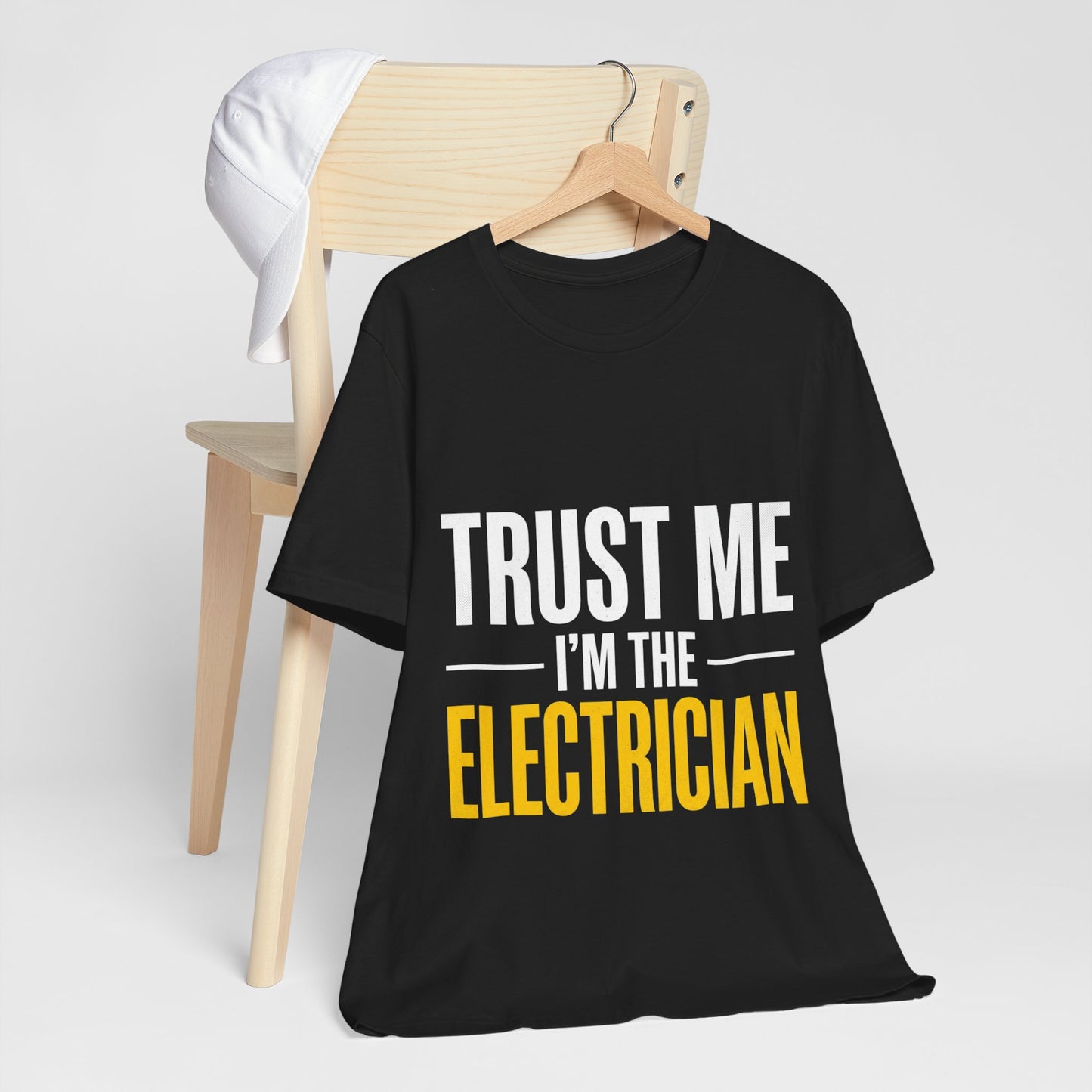 Trust Me I’m The Electrician T-Shirt Funny UK Trades Workwear